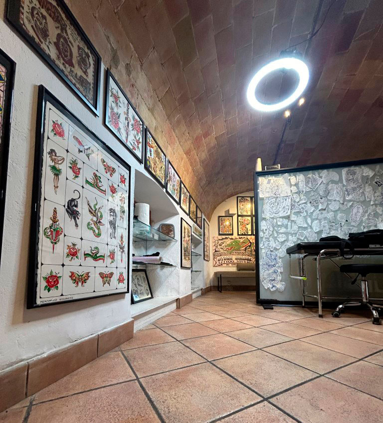 stone bridge tattoo en girona españa